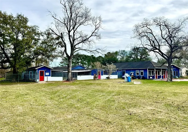 12th image of 310 Ellen Ave, League City, TX 77573 | MLS# 32504360