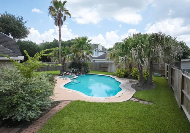 25th image of 4006 Perry Knoll Ct, Sugar Land, TX 77479 | MLS# 57428685