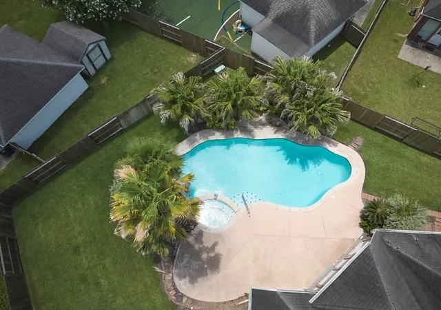 2nd image of 4006 Perry Knoll Ct, Sugar Land, TX 77479 | MLS# 57428685