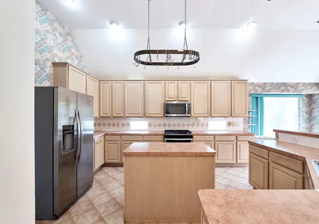 4th image of 4006 Perry Knoll Ct, Sugar Land, TX 77479 | MLS# 57428685