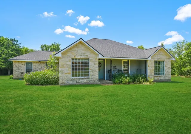 26th image of 10747 Whispering Oaks Dr, Hearne, TX 77859 | MLS# 78467868