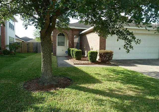 Photo 1 of Single family home for sale at 4015 Bealey Ln, Houston, TX 77047 | MLS# 56851703 | Listing updated on 2026-07-31
