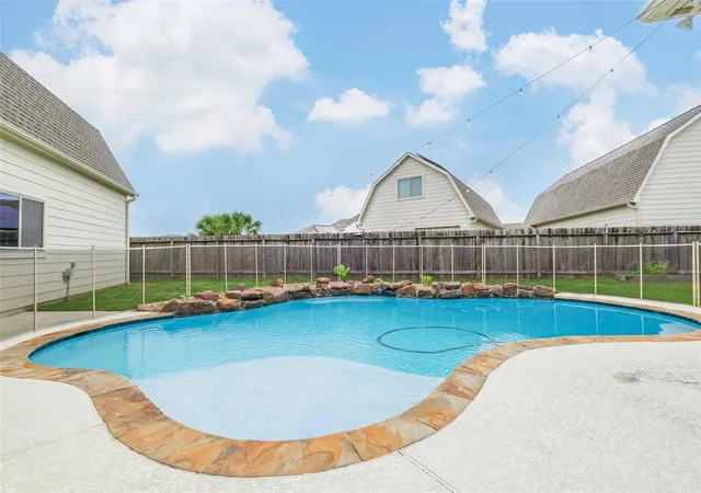 Photo 1 of Single family home for sale at 6811 Gonzales Point, Manvel, TX 77578 | MLS# 75264906 | Listing updated on 2026-09-11