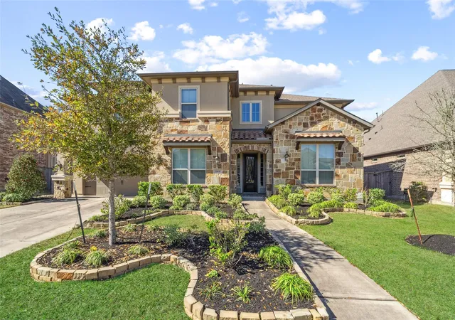 Photo 2 of Single family home for sale at 19031 Kimber Crk Ln, Cypress, TX 77429 | MLS# 88474291 | Listing updated on 2026-08-30