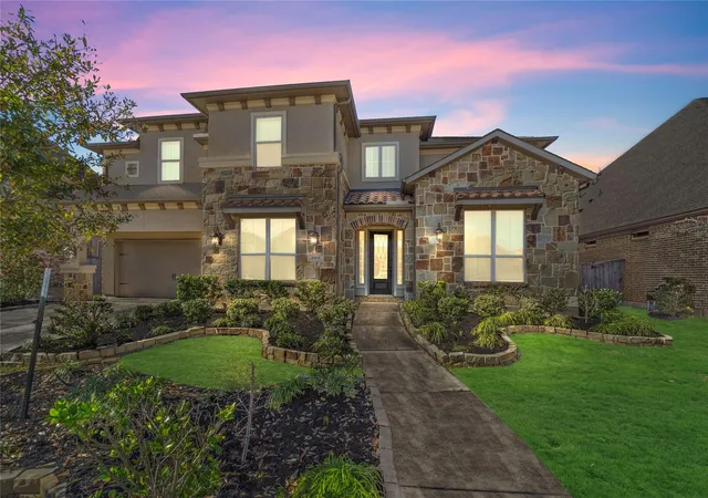 Photo 3 of Single family home for sale at 19031 Kimber Crk Ln, Cypress, TX 77429 | MLS# 88474291 | Listing updated on 2026-08-30