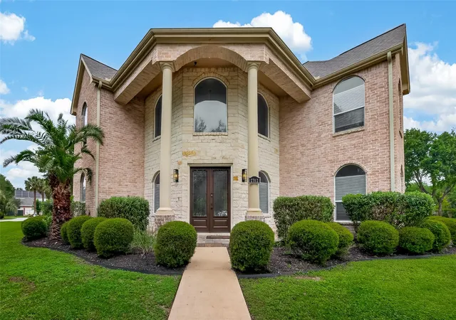 Photo 1 of Single family home for sale at 2702 Fort Caney Dr, Richmond, TX 77406 | MLS# 36417686 | Listing updated on 2026-09-10