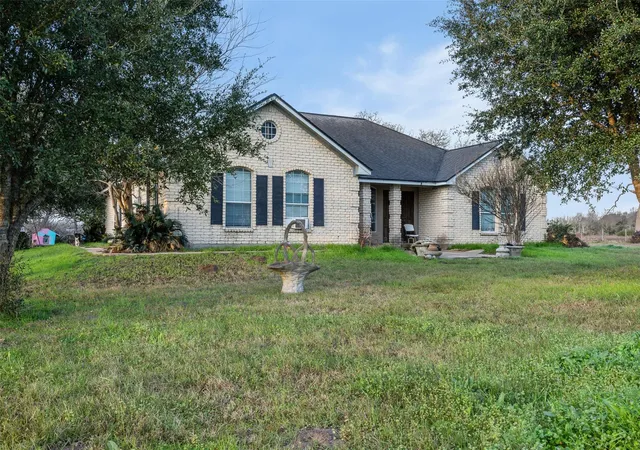Photo 3 of Single family home for sale at 24248 State Hwy 6 S, Navasota, TX 77868 | MLS# 63190923 | Listing updated on 2026-07-24