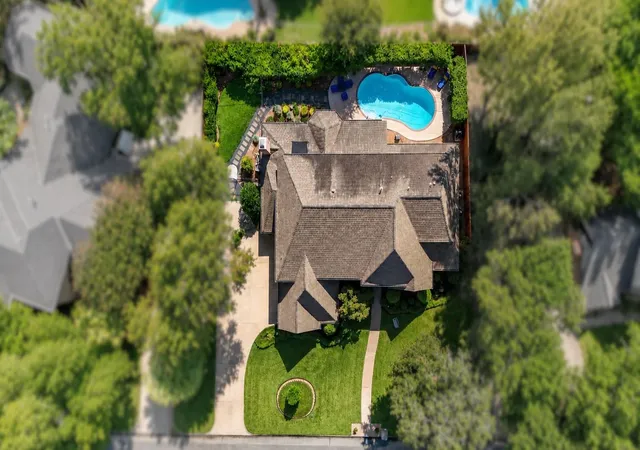 Photo 2 of Single family home for sale at 16022 Stewarts Grv Dr, Spring, TX 77379 | MLS# 7081060 | Listing updated on 2026-09-22