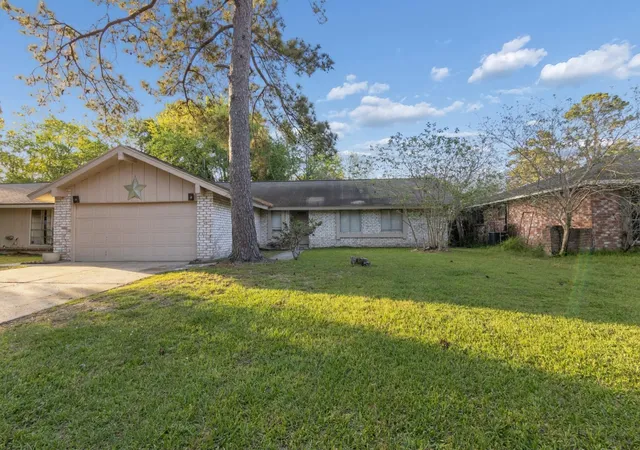 Homes for sale in Spring, TX | 4425 Algernon Dr, Spring, TX 77373 | MLS# 74828175