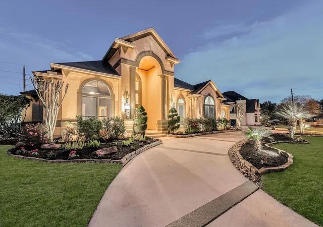 1st image of 15818 Conners Ace Dr, Spring, TX 77379 | MLS# 36079426