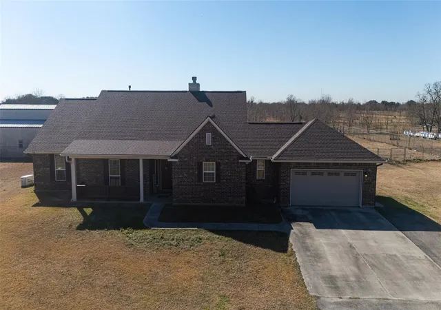 Photo 3 of Single family home for sale at 3418 Barbers Hl Rd, Highlands, TX 77562 | MLS# 4956014 | Listing updated on 2026-08-26
