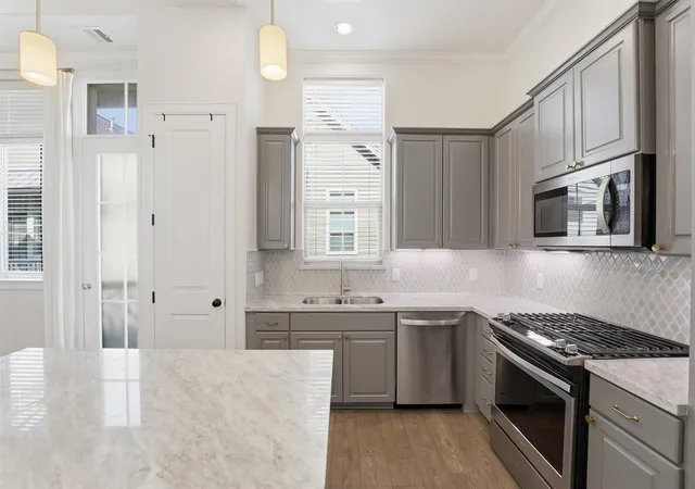 Photo 1 of Single family home for sale at 2117 Naomi St #B, Houston, TX 77054 | MLS# 30526554 | Listing updated on 2026-07-18