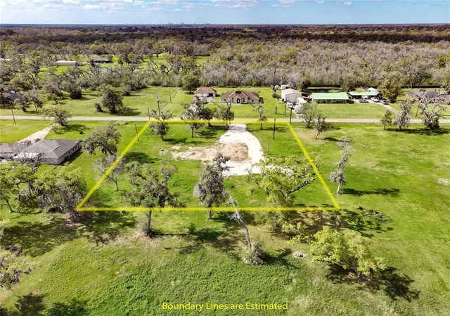 Photo 4 of Land for sale at 5718 County Rd 707, Brazoria, TX 77422 | MLS# 83875608 | Listing updated on 2026-04-09