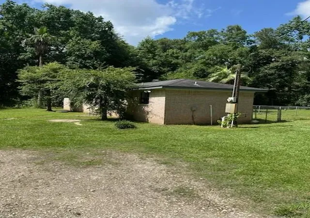 2nd image of 394 County Road 3378, Cleveland, TX 77327 | MLS# 7142059