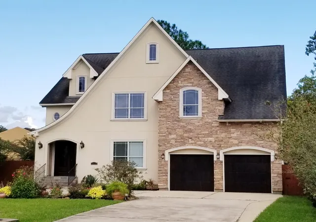 Photo 1 of Single family home for sale at 5809 Newcastle St, Bellaire, TX 77401 | MLS# 97441309 | Listing updated on 2026-07-24