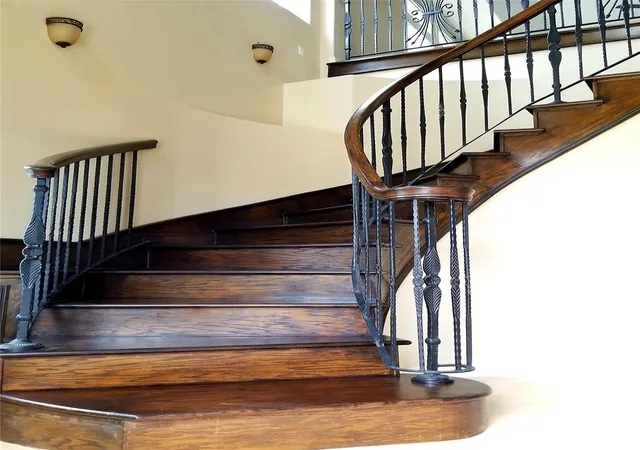 Photo 3 of Single family home for sale at 5809 Newcastle St, Bellaire, TX 77401 | MLS# 97441309 | Listing updated on 2026-07-24