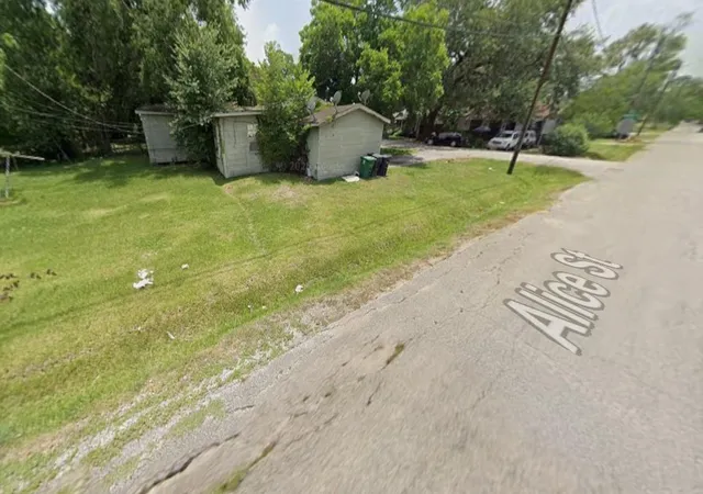 Photo 1 of Land for sale at 4306 Alice St, Houston, TX 77021 | MLS# 26934315 | Listing updated on 2026-09-01
