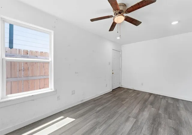 3rd image of 9405 Madera Rd, Houston, TX 77078 | MLS# 66216678
