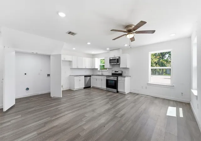5th image of 9405 Madera Rd, Houston, TX 77078 | MLS# 66216678