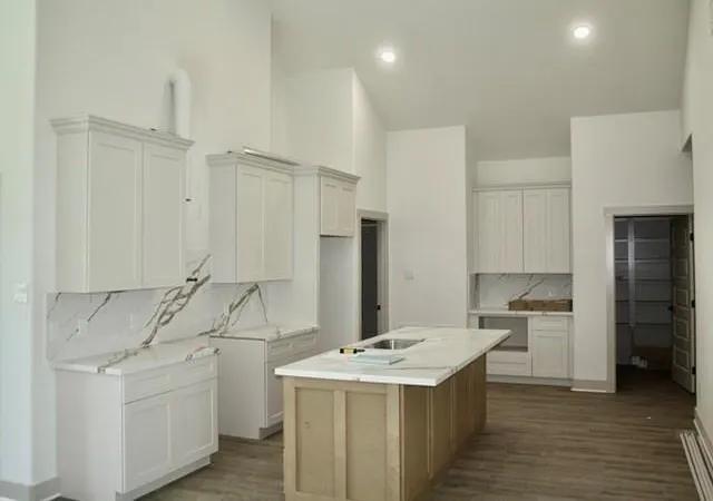4th image of 33372 W Fm 1301, West Columbia, TX 77486 | MLS# 64446558