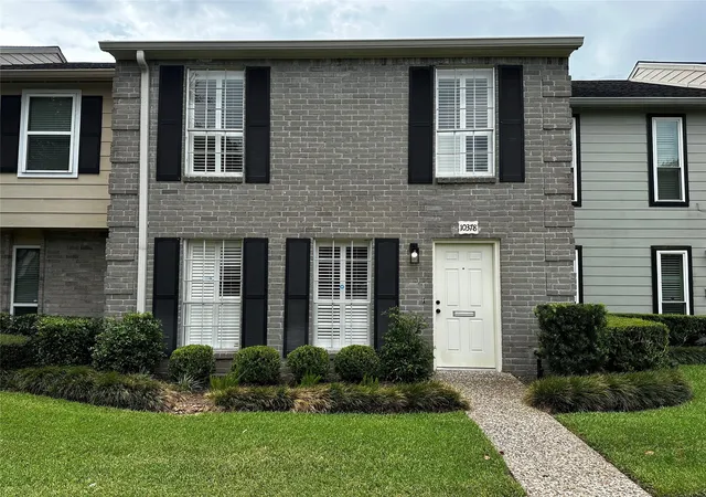 Photo 1 of Townhouse for sale at 10378 Briar Forest Dr #32/5, Houston, TX 77042 | MLS# 73356212 | Listing updated on 2026-09-09