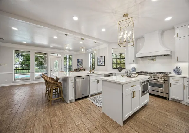 Photo 3 of Single family home for sale at 32743 Weybridge St, Fulshear, TX 77441 | MLS# 12104456 | Listing updated on 2026-07-26