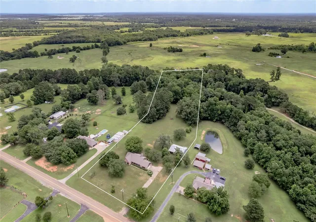 2nd image of 1215 Fm 2712, Crockett, TX 75835 | MLS# 23284670