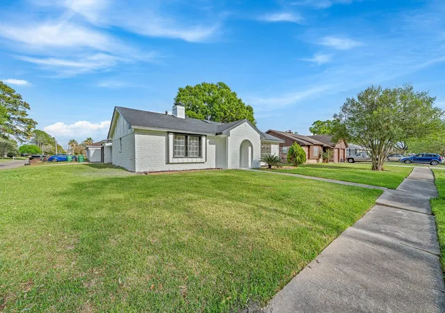Homes for sale in Houston, TX | 7603 Beech Cove Ln, Houston, TX 77072 | MLS# 54835875