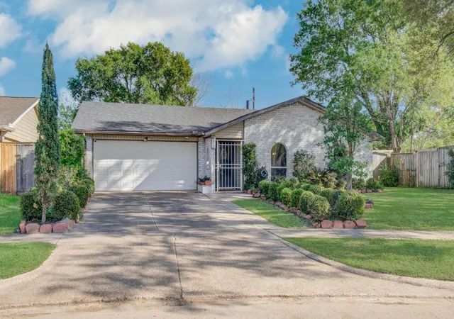 Photo 1 of Single family home for sale at 16603 Great Glen Dr, Houston, TX 77084 | MLS# 13604547 | Listing updated on 2026-09-21
