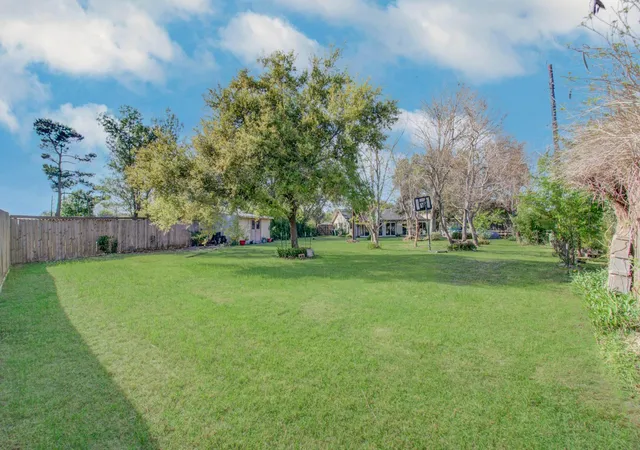 Photo 4 of Single family home for sale at 16603 Great Glen Dr, Houston, TX 77084 | MLS# 13604547 | Listing updated on 2026-09-21