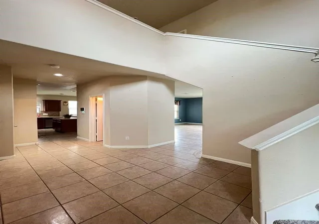 Photo 4 of Single family home for sale at 15806 Egret Fld Ln, Houston, TX 77049 | MLS# 53924306 | Listing updated on 2026-09-04
