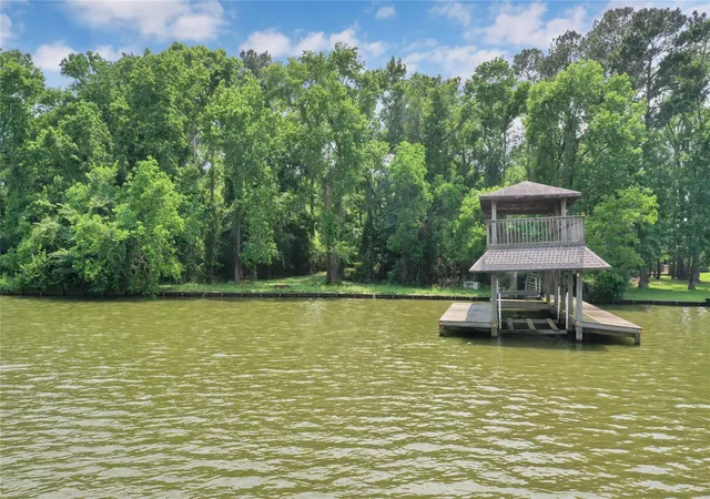 1st image of 6 Kings River Ct, Humble, TX 77346 | MLS# 11112407