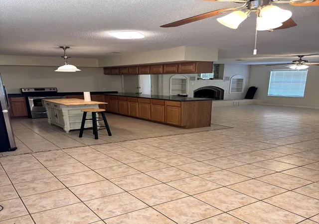 Photo 3 of Single family home for sale at 25145 Hwy 321, Cleveland, TX 77327 | MLS# 10594433 | Listing updated on 2026-08-25