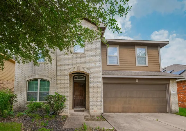 Homes for sale in Houston, TX | 1703 Macclesby Ln, Houston, TX 77049 | MLS# 5410884