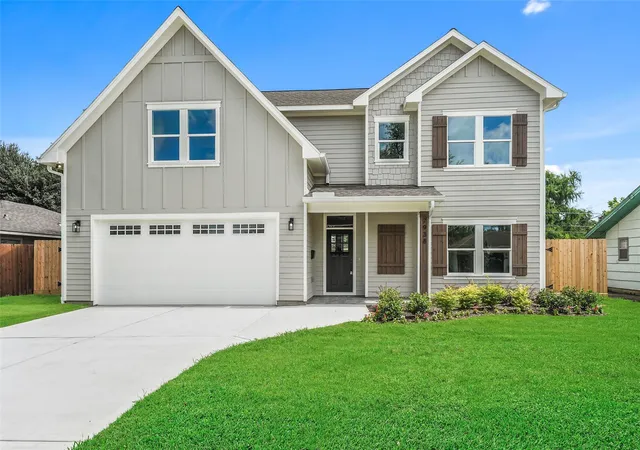 Photo 2 of Single family home for sale at 7938 Turquoise Ln, Houston, TX 77055 | MLS# 5763919 | Listing updated on 2026-07-31
