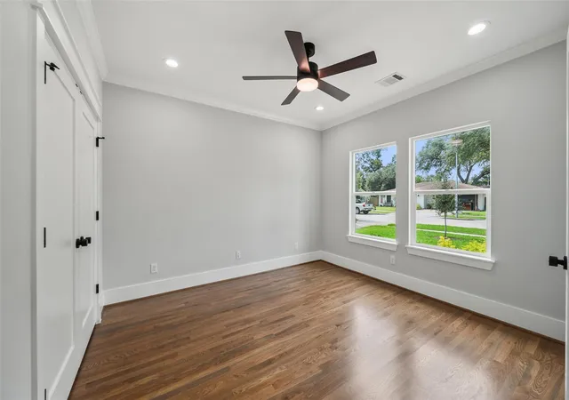 Photo 4 of Single family home for sale at 7938 Turquoise Ln, Houston, TX 77055 | MLS# 5763919 | Listing updated on 2026-07-31
