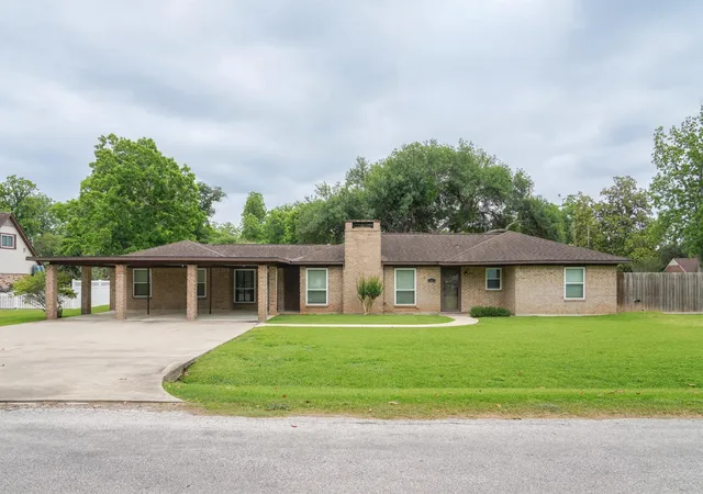 1st image of 115 Neal Rd, Wharton, TX 77488 | MLS# 38605376