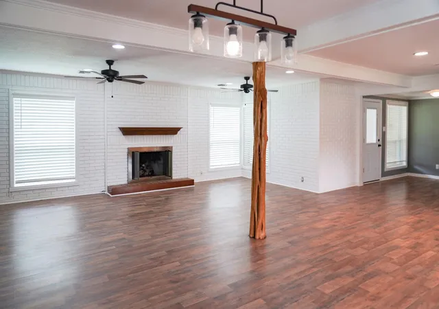 4th image of 115 Neal Rd, Wharton, TX 77488 | MLS# 38605376