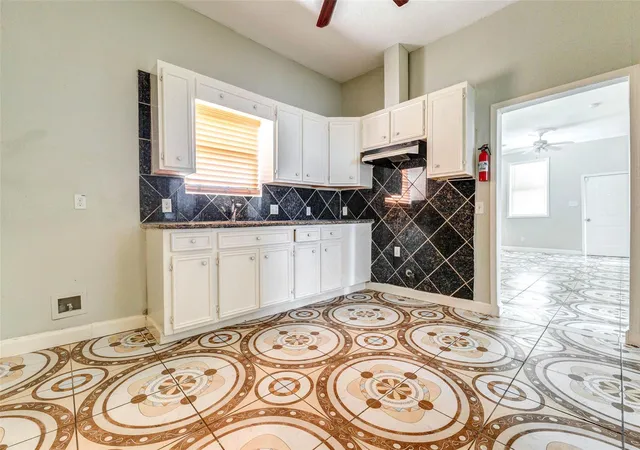 Photo 4 of Single family home for sale at 4003 New Orleans St, Houston, TX 77020 | MLS# 97711170 | Listing updated on 2026-07-22