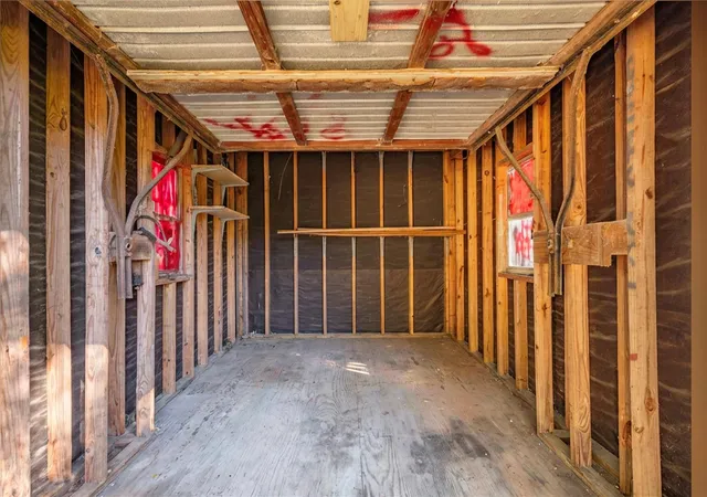 33rd image of 715 Center St, Pasadena, TX 77506 | MLS# 50586391