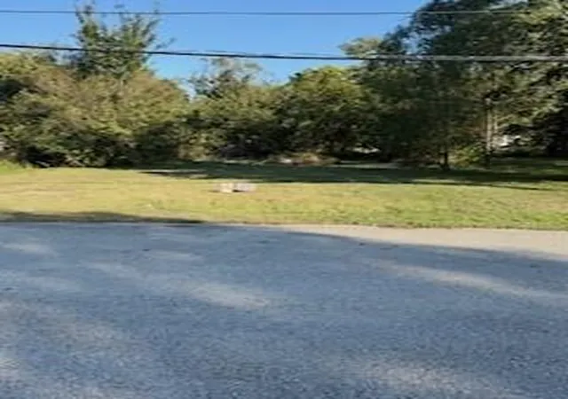 Photo 1 of Land for sale at 6827 Burkett St, Houston, TX 77021 | MLS# 63573394 | Listing updated on 2026-08-30