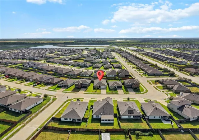 Photo 4 of Single family home for sale at 8207 Sugar Cane Ln, Rosharon, TX 77583 | MLS# 62594175 | Listing updated on 2026-09-05