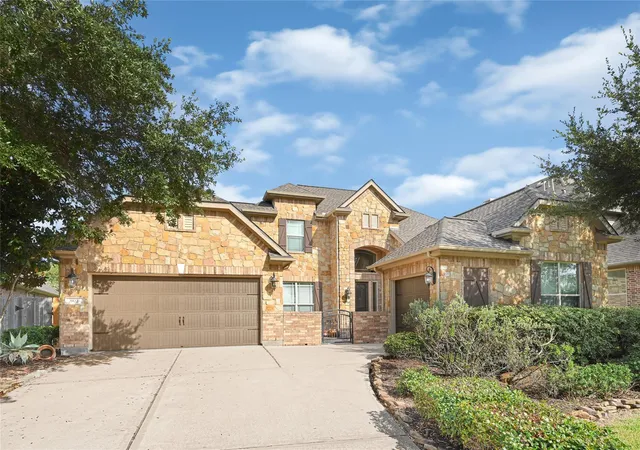 Photo 1 of Single family home for sale at 902 Cactus Ridge Ct, Friendswood, TX 77546 | MLS# 81515392 | Listing updated on 2026-09-11