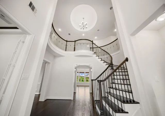 Photo 3 of Single family home for sale at 3622 Sage Holw Dr, Spring, TX 77386 | MLS# 73527847 | Listing updated on 2026-07-26