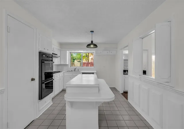 3rd image of 2023 Shadow Rock Dr, Kingwood, TX 77339 | MLS# 78757141