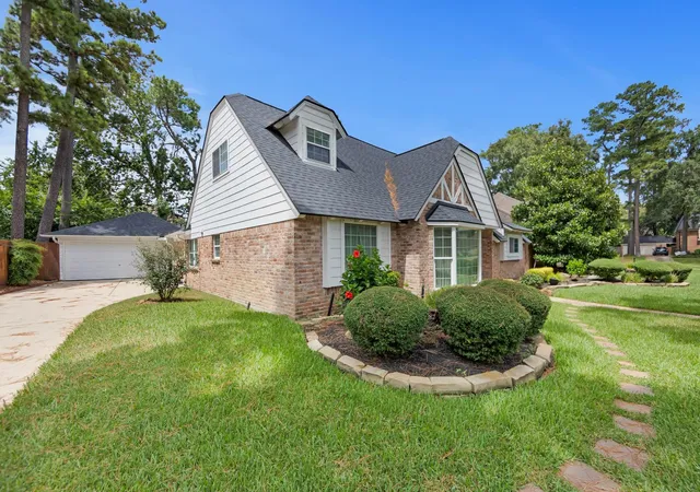 Photo 3 of Single family home for sale at 3806 Glenheather Dr, Houston, TX 77068 | MLS# 89600050 | Listing updated on 2026-09-10