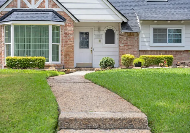 Photo 4 of Single family home for sale at 3806 Glenheather Dr, Houston, TX 77068 | MLS# 89600050 | Listing updated on 2026-09-10