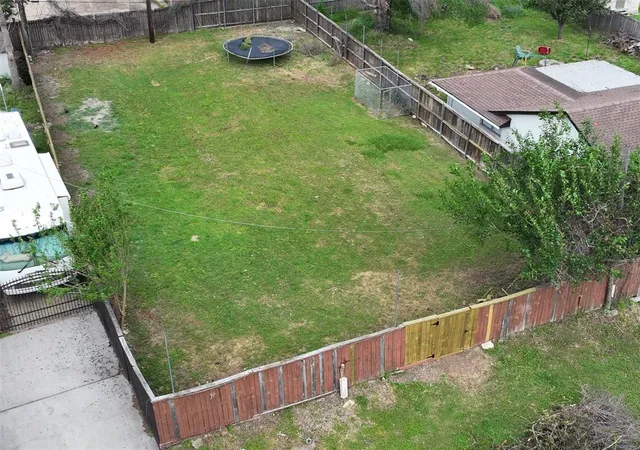 Photo 1 of Land for sale at 3607 Zoch Ln, Houston, TX 77092 | MLS# 53358913 | Listing updated on 2026-04-24