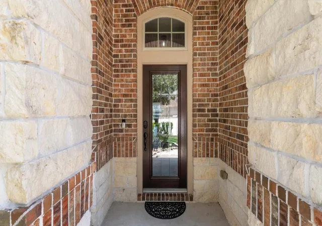 Photo 3 of Single family home for sale at 14310 Brushy Arbor Ln, Humble, TX 77396 | MLS# 26113757 | Listing updated on 2026-09-19