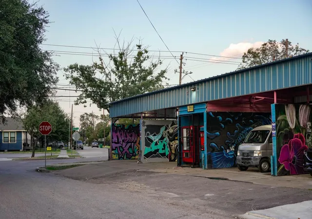 5th image of 4400 Canal St, Houston, TX 77011 | MLS# 12085827